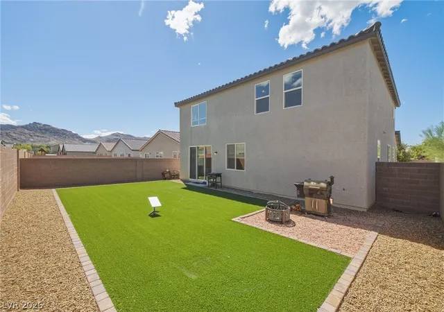 Photo 4 of Single family home for sale at 268 Horsetail Fls St, Indian Springs, NV 89018 | MLS# 2819604 | Listing updated on 2026-09-18