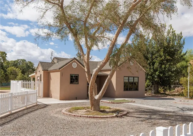 Photo 4 of Single family home for sale at 195 W Perkins Ave, Overton, NV 89040 | MLS# 2819706 | Listing updated on 2026-09-19