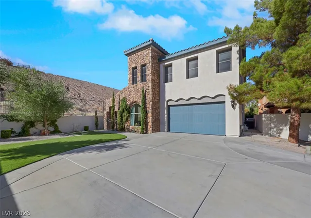 Photo 1 of Sale Pending at 915 Via Canale Dr, Henderson, NV 89011 | MLS# 2816933 | Listing updated on 2026-09-26