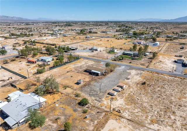 Photo 3 of Manufactured home for sale at 3330 Mason Dr #6, Pahrump, NV 89060 | MLS# 2817458 | Listing updated on 2026-09-19