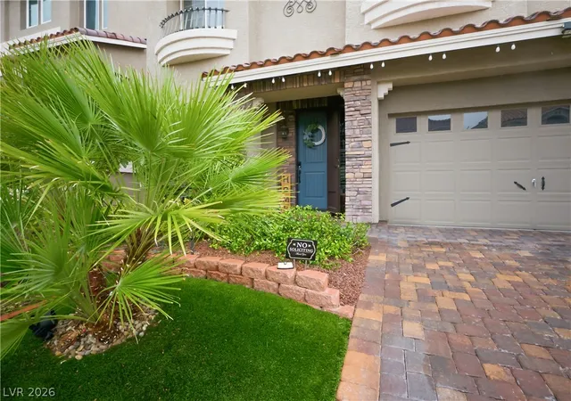 Photo 4 of Single family home for sale at 10121 Arbor Brk Ct, Las Vegas, NV 89141 | MLS# 2819879 | Listing updated on 2026-09-18