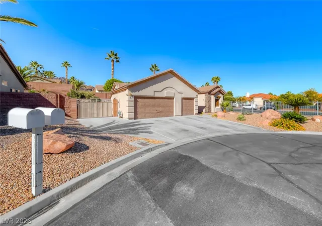 Photo 3 of Single family home for sale at 698 Magic Cvs Ct, Boulder City, NV 89005 | MLS# 2819924 | Listing updated on 2026-09-18