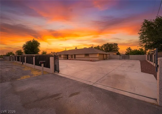 Photo 3 of Single family home for sale at 5240 E Monroe Ave, Las Vegas, NV 89110 | MLS# 2819940 | Listing updated on 2026-09-18