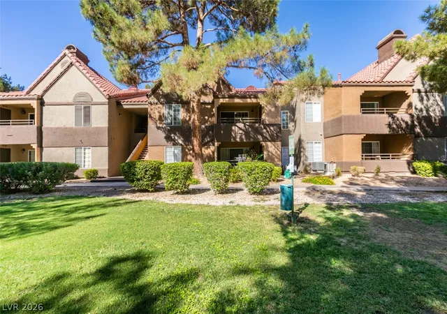 Condo for sale at 2200 S Fort Apache Rd #2132, Las Vegas, NV 89117 | MLS# 2818864