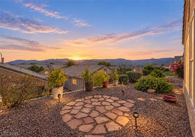 Photo 2 of Single family home for sale at 2010 High Mesa Dr, Henderson, NV 89012 | MLS# 2819073 | Listing updated on 2026-09-19