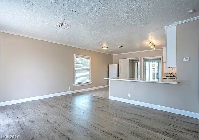 Photo 3 of Sale Pending at 911 N 1st Street, Las Vegas, NV 89101 | MLS# 2819199 | Listing updated on 2026-10-03