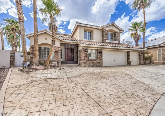 Photo 3 of Single family home for sale at 255 El Camino Verde St, Henderson, NV 89074 | MLS# 2819504 | Listing updated on 2026-09-24