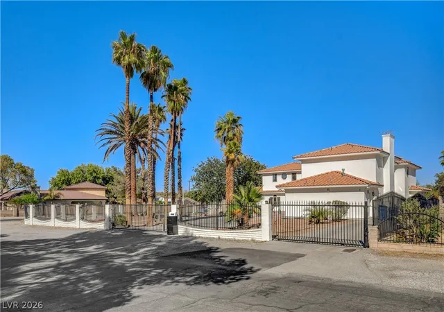 Photo 3 of Mansion for sale at 2920 El Camino Rd, Las Vegas, NV 89146 | MLS# 2816922 | Listing updated on 2026-09-19