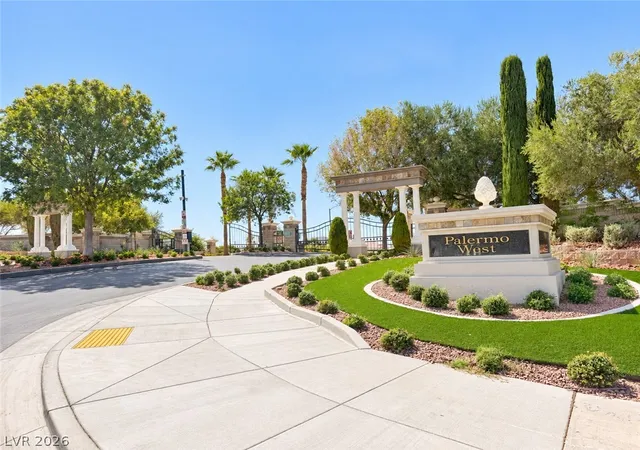 Photo 1 of Single family home for sale at 1472 Dragon Rock Dr, Henderson, NV 89052 | MLS# 2819192 | Listing updated on 2026-09-24