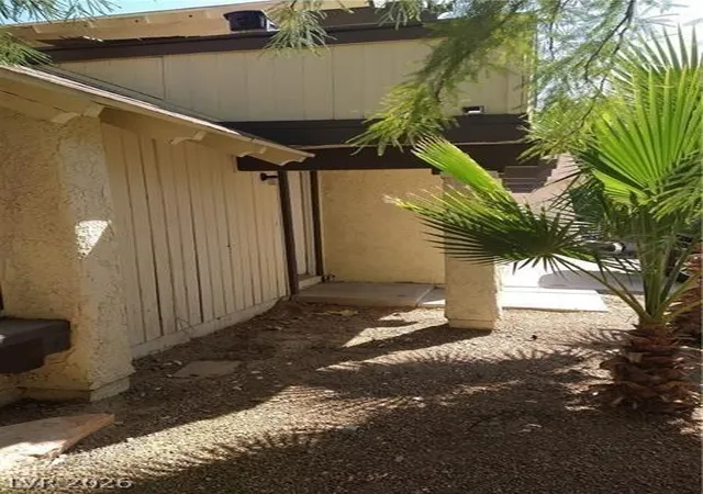 Photo 2 of Single family home for sale at 4760 Woodridge Rd, Las Vegas, NV 89121 | MLS# 2820298 | Listing updated on 2026-09-20