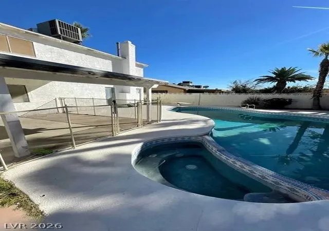 Photo 4 of Single family home for sale at 5243 Sunnywood Dr, Las Vegas, NV 89120 | MLS# 2820314 | Listing updated on 2026-09-20