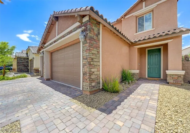 Photo 2 of Single family home for sale at 6221 Canterbury Fld Rd, Las Vegas, NV 89113 | MLS# 2820302 | Listing updated on 2026-10-05