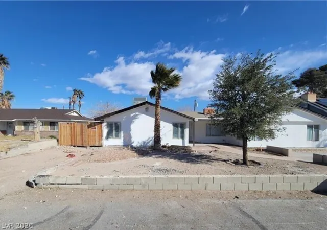 Photo 2 of Single family home for sale at 1710 Shadow Mountain Pl, Las Vegas, NV 89108 | MLS# 2820326 | Listing updated on 2026-09-21