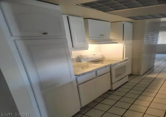 Photo 4 of Single family home for sale at 1710 Shadow Mountain Pl, Las Vegas, NV 89108 | MLS# 2820326 | Listing updated on 2026-09-21