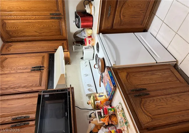 Photo 3 of Single family home for sale at 931 Center St, Henderson, NV 89015 | MLS# 2820327 | Listing updated on 2026-09-29