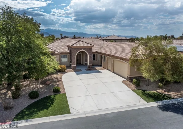 Photo 2 of Single family home for sale at 7561 Prancing Pony Ct, Las Vegas, NV 89131 | MLS# 2818384 | Listing updated on 2026-09-23