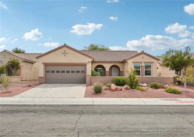 Photo 3 of Single family home for sale at 2565 Gilbertville Ave, Henderson, NV 89052 | MLS# 2820342 | Listing updated on 2026-10-05