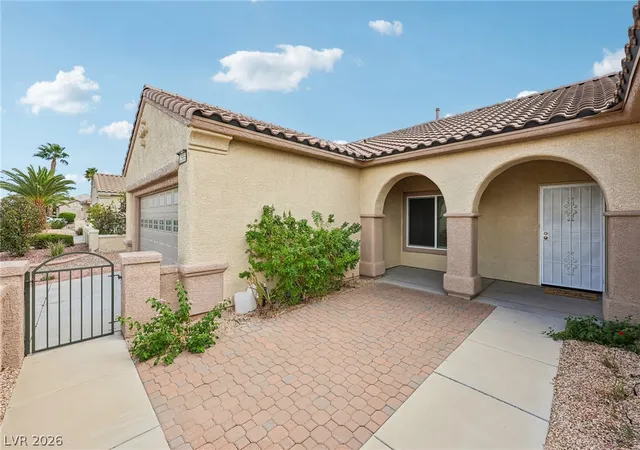 Photo 3 of Single family home for sale at 2565 Gilbertville Ave, Henderson, NV 89052 | MLS# 2820342 | Listing updated on 2026-10-05