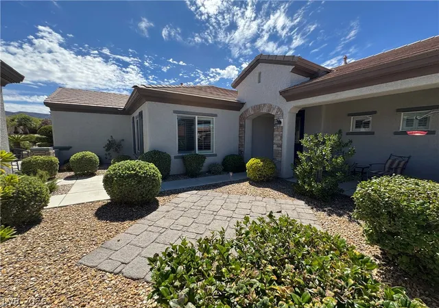 Photo 3 of Single family home for sale at 2309 Ozark Plateau Dr, Henderson, NV 89044 | MLS# 2818401 | Listing updated on 2026-10-07
