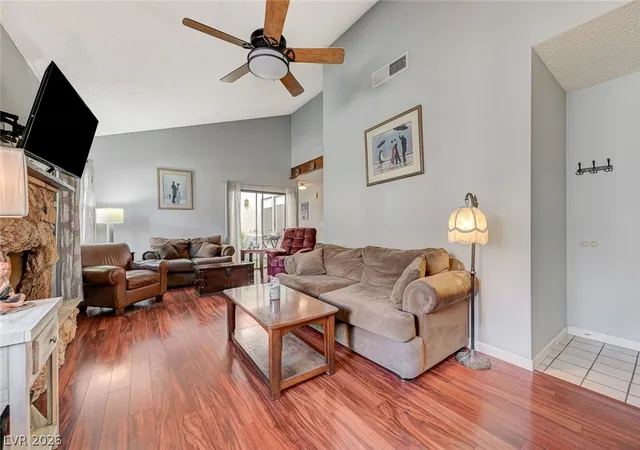 Photo 3 of Townhouse for sale at 1824 Arbol Verde Way, Las Vegas, NV 89119 | MLS# 2818147 | Listing updated on 2026-10-02