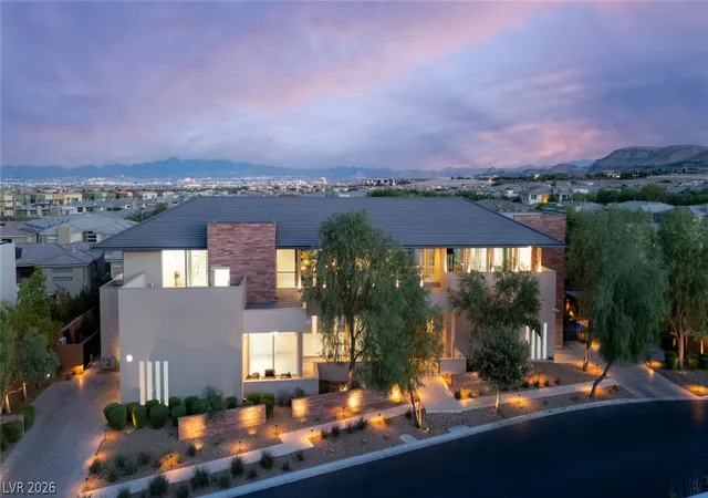 Photo 1 of Single family home for sale at 38 Hawkeye Ln, Las Vegas, NV 89135 | MLS# 2819988 | Listing updated on 2026-10-02