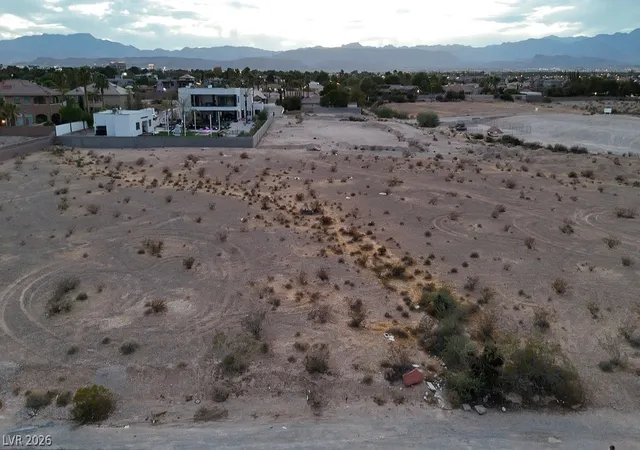 Photo 1 of Land for sale at Mohawk, Las Vegas, NV 89118 | MLS# 2820237 | Listing updated on 2026-09-22
