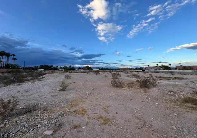 Land for sale at Lindell, Las Vegas, NV 89118 | MLS# 2820338