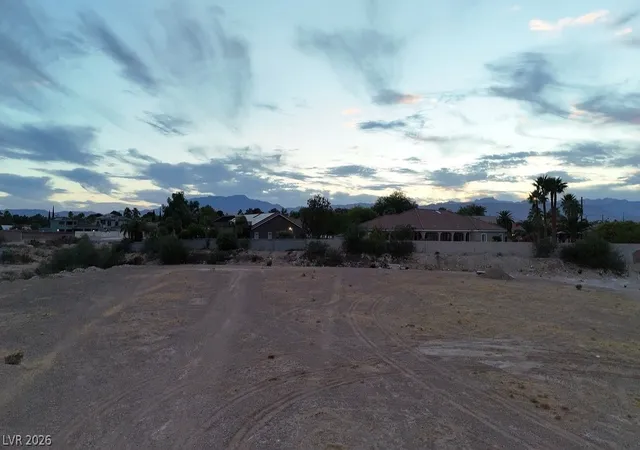 Photo 3 of Land for sale at Lindell, Las Vegas, NV 89118 | MLS# 2820338 | Listing updated on 2026-09-22