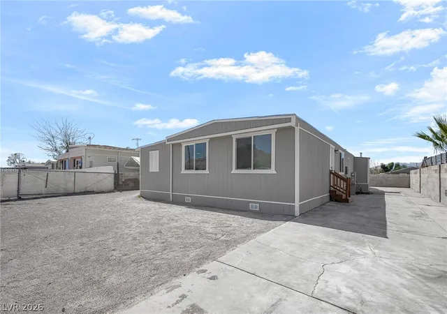 Manufactured home for sale at 2233 Toiyabe St, Las Vegas, NV 89156 | MLS# 2820679