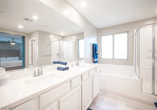 Photo 4 of Single family home for sale at 1031 Bluebell Brk St, Henderson, NV 89052 | MLS# 2818966 | Listing updated on 2026-09-22