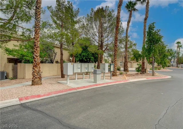 Photo 2 of Townhouse for sale at 9671 Quick Draw Dr, Las Vegas, NV 89123 | MLS# 2820241 | Listing updated on 2026-09-23