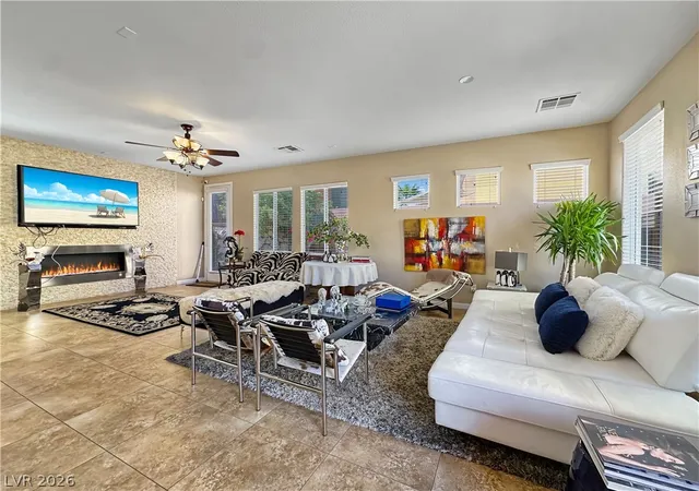 Photo 1 of Single family home for sale at 8122 Retriever Ave, Las Vegas, NV 89147 | MLS# 2820964 | Listing updated on 2026-09-23
