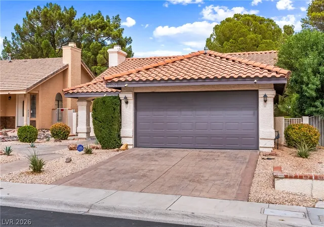 Photo 3 of Single family home for sale at 8824 Sail Bay Dr, Las Vegas, NV 89117 | MLS# 2821007 | Listing updated on 2026-10-05
