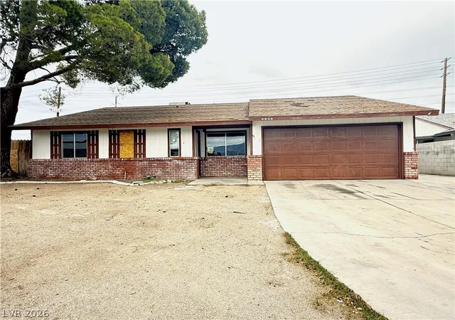 Photo 1 of Sale Pending at 4233 Kensington Way, Las Vegas, NV 89108 | MLS# 2820742 | Listing updated on 2026-10-03