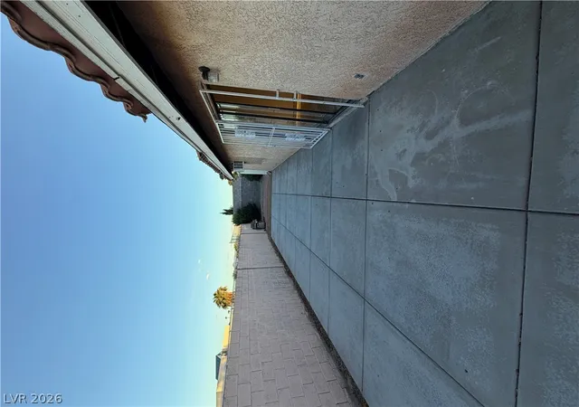 Photo 3 of Single family home for sale at 4798 Walteta, Las Vegas, NV 89119 | MLS# 2819382 | Listing updated on 2026-09-23