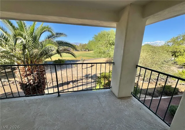 Listing Photo 4 - Condo for sale in building located at 7628 Vly Grn Dr, Las Vegas, NV 89149 - Unit #202