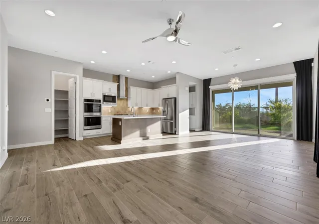 Photo 3 of Single family home for sale at 82 Nine Mile Crk Dr, Las Vegas, NV 89138 | MLS# 2821045 | Listing updated on 2026-09-30