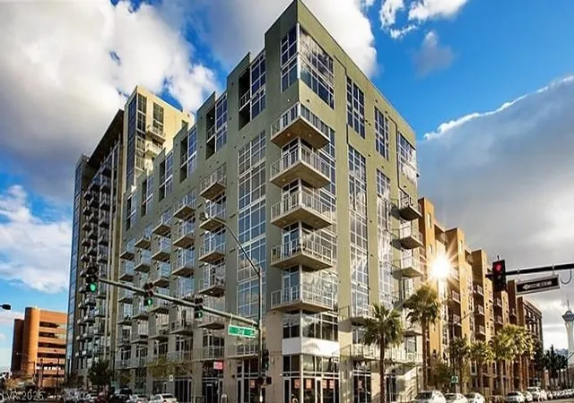 Photo 2 of Condo for sale at 353 E Bonneville Ave #804, Las Vegas, NV 89101 | MLS# 2821086 | Listing updated on 2026-09-23