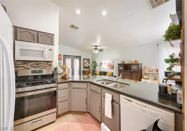 Photo 2 of Single family home for sale at 5234 Panguitch Dr, Las Vegas, NV 89122 | MLS# 2819282 | Listing updated on 2026-09-29
