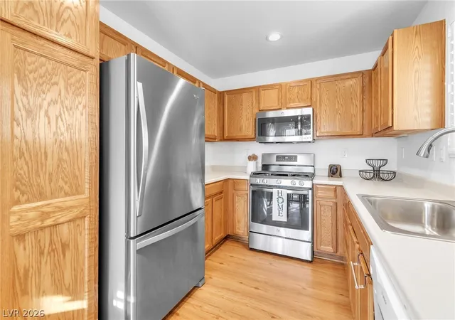 Photo 3 of Single family home for sale at 10470 Fancy Fern St, Las Vegas, NV 89183 | MLS# 2821136 | Listing updated on 2026-10-03