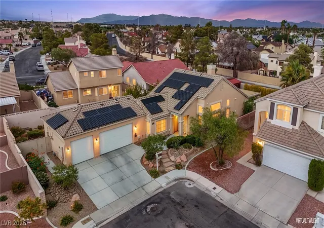 Photo 3 of Single family home for sale at 4400 Kalamazoo St, Las Vegas, NV 89147 | MLS# 2820774 | Listing updated on 2026-09-24