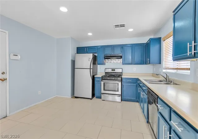 Photo 3 of Single family home for sale at 5178 Paradise Skies Ave, Las Vegas, NV 89156 | MLS# 2820827 | Listing updated on 2026-09-24