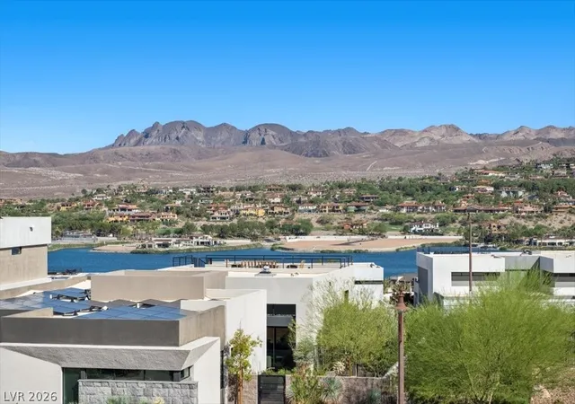 Photo 4 of Single family home for sale at 5 Highland Cvs Ln, Henderson, NV 89011 | MLS# 2821245 | Listing updated on 2026-10-05