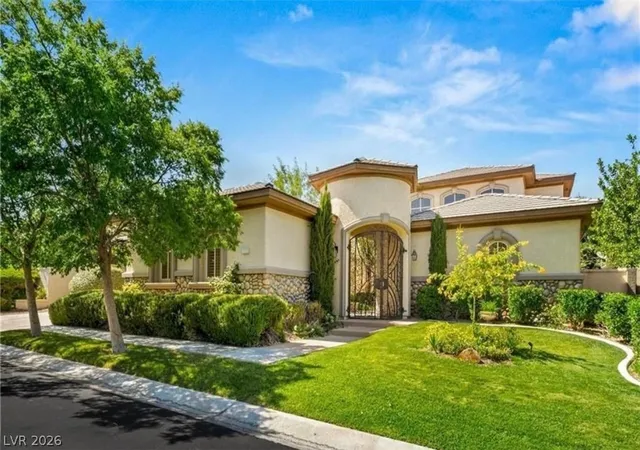 Photo 4 of Single family home for sale at 9312 Fontainbleu Dr, Las Vegas, NV 89145 | MLS# 2821228 | Listing updated on 2026-09-24