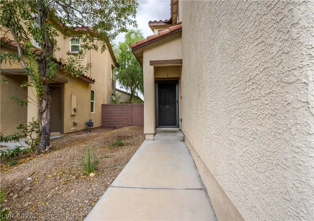 Photo 3 of Single family home for sale at 10623 Seasonable Dr, Las Vegas, NV 89129 | MLS# 2821384 | Listing updated on 2026-10-29