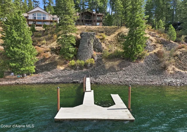 Photo 3 of Single family home for sale at 7404 S Panorama View Dr, Harrison, ID 83833 | MLS# 26-403 | Listing updated on 2026-09-11