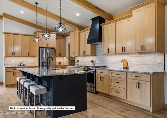 Photo 3 of Single family home for sale at 183 Backtrack Rd, Sandpoint, ID 83864 | MLS# 26-9308 | Listing updated on 2026-09-11