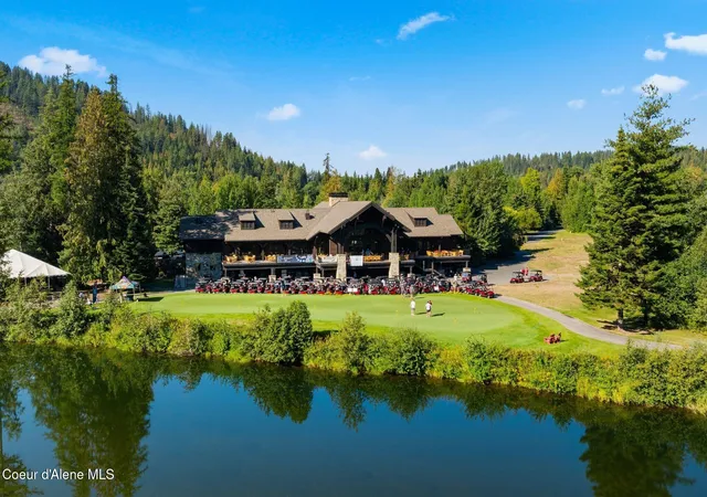Photo 2 of Single family home for sale at 11 Alpenrose Ln, Sandpoint, ID 83864 | MLS# 26-9048 | Listing updated on 2026-09-07