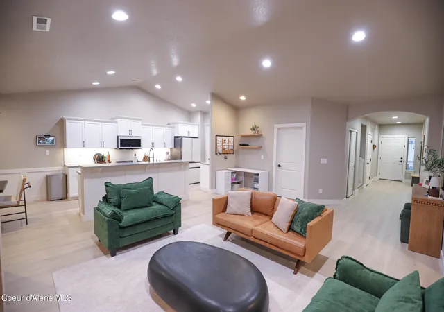 Photo 3 of Single family home for sale at 6539 W Irish Cir, Rathdrum, ID 83858 | MLS# 26-7976 | Listing updated on 2026-10-26