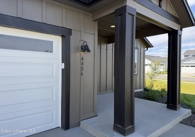 Photo 2 of Single family home for sale at 4486 E Culpeo Ave, Post Falls, ID 83854 | MLS# 26-6998 | Listing updated on 2026-09-21